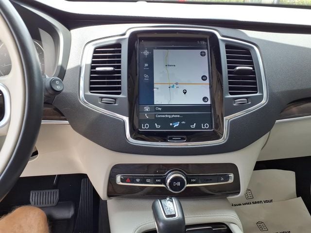 2019 Volvo XC90 T6 Momentum