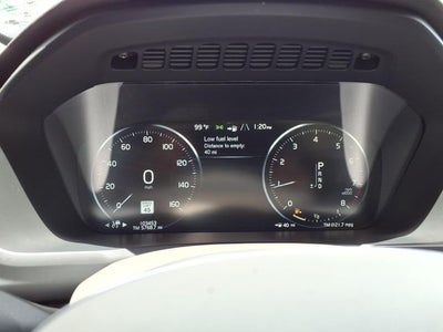 2019 Volvo XC90 T6 Momentum